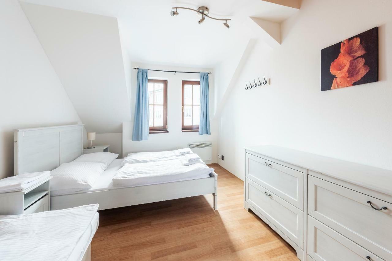 Family Apartments Praha 6 ภายนอก รูปภาพ