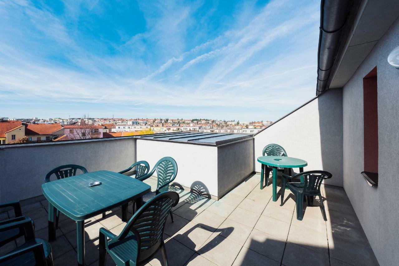 Family Apartments Praha 6 ภายนอก รูปภาพ