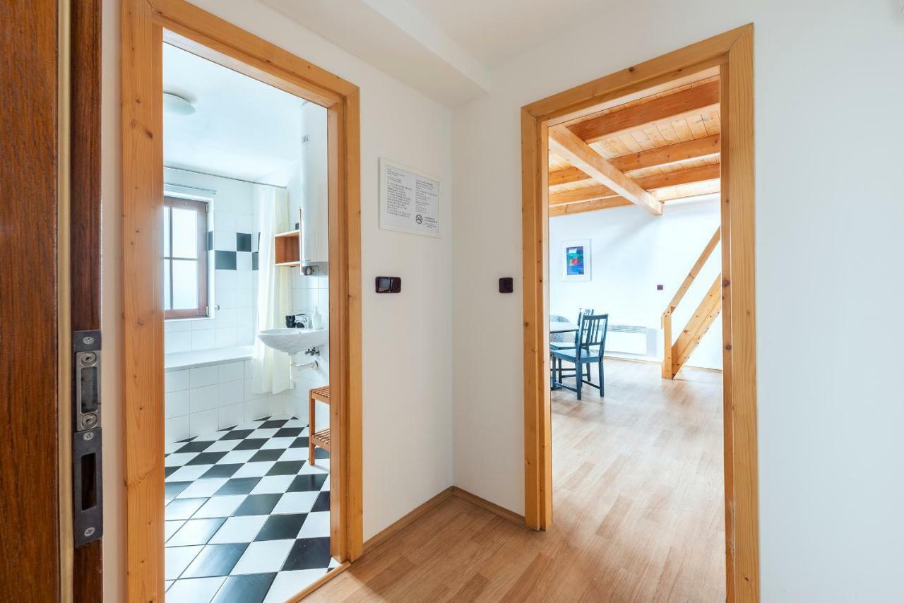 Family Apartments Praha 6 ภายนอก รูปภาพ