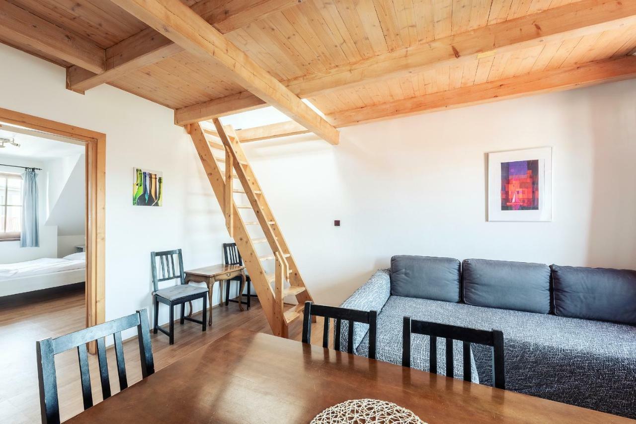 Family Apartments Praha 6 ภายนอก รูปภาพ