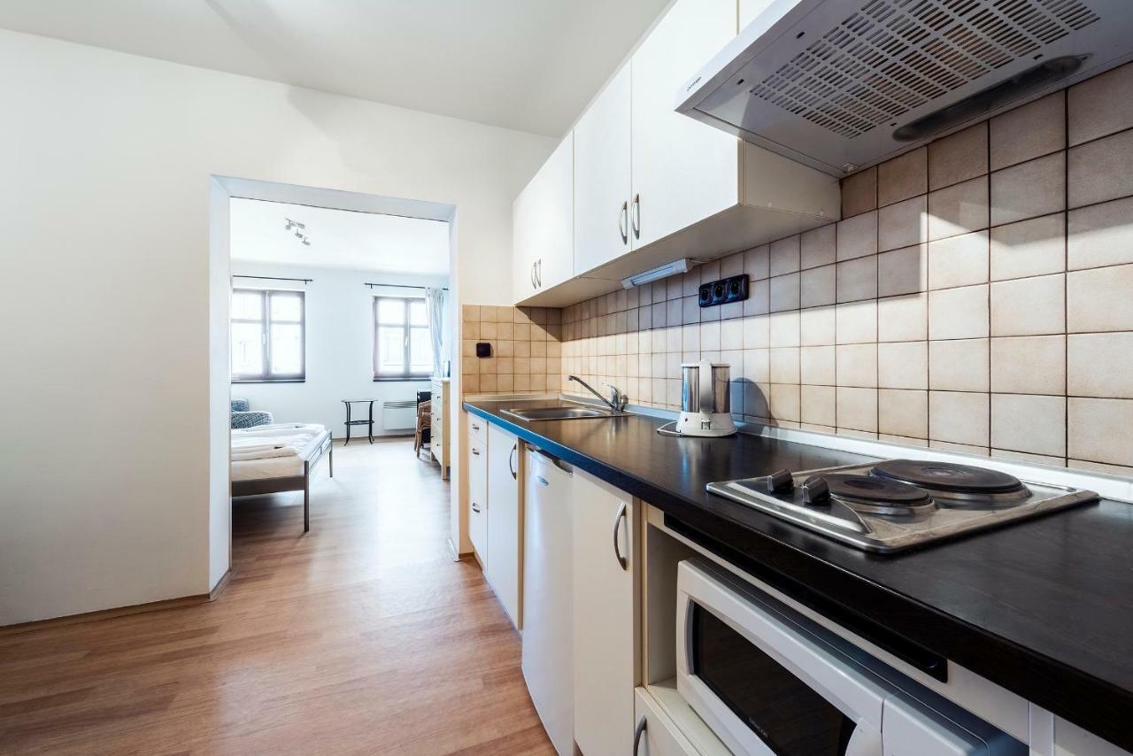 Family Apartments Praha 6 ภายนอก รูปภาพ
